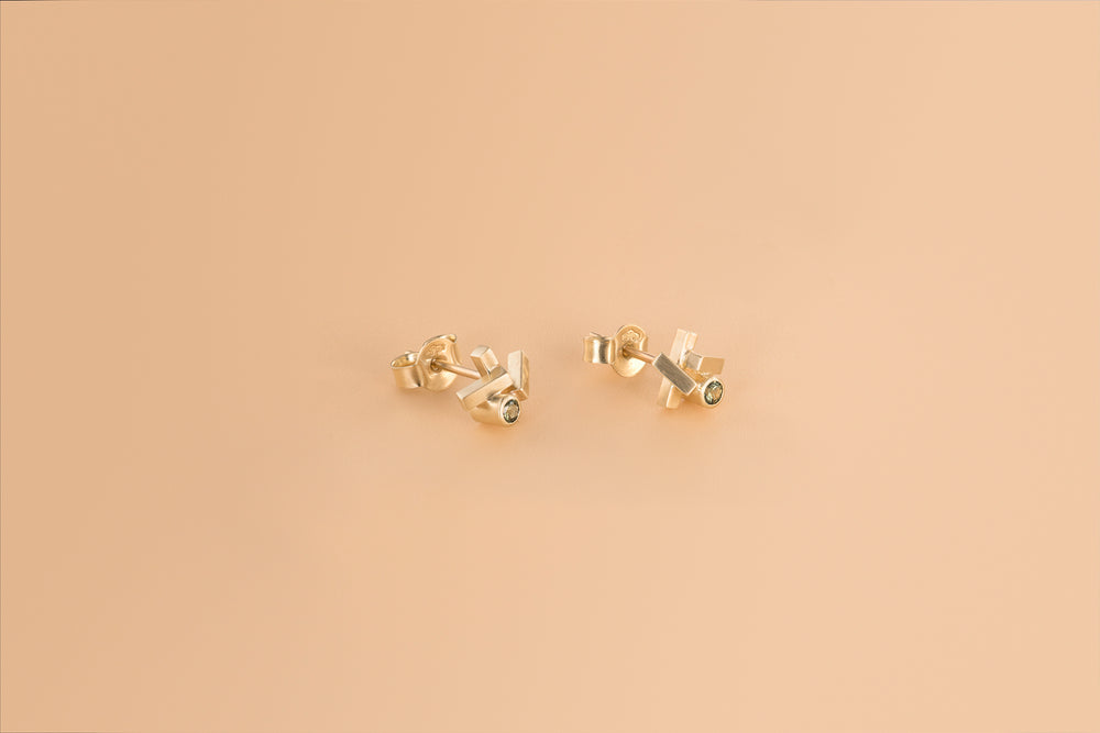 Interlace Luxe Studs C