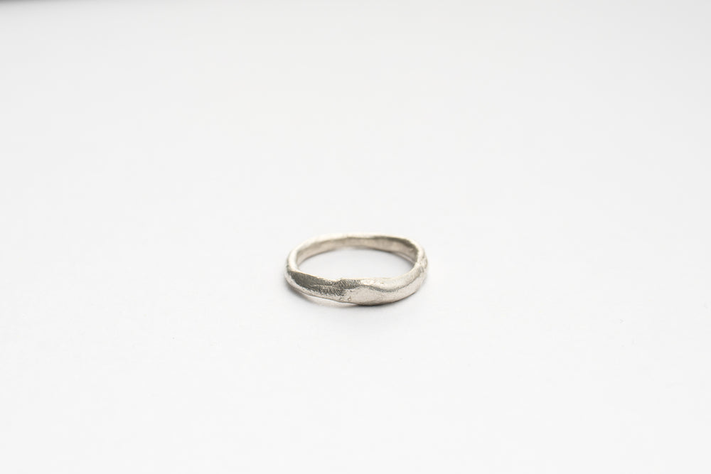 Organic slim ring