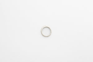 Geometric slim ring