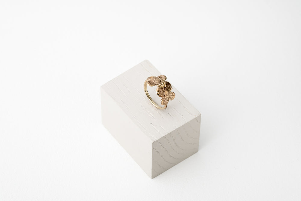 Double Gold Flower Ring