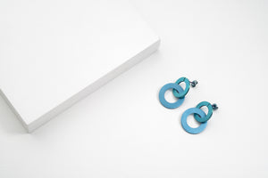 Looped Washer Studs