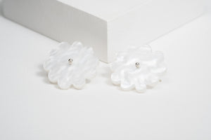 Hill's Daisy Small Earrings