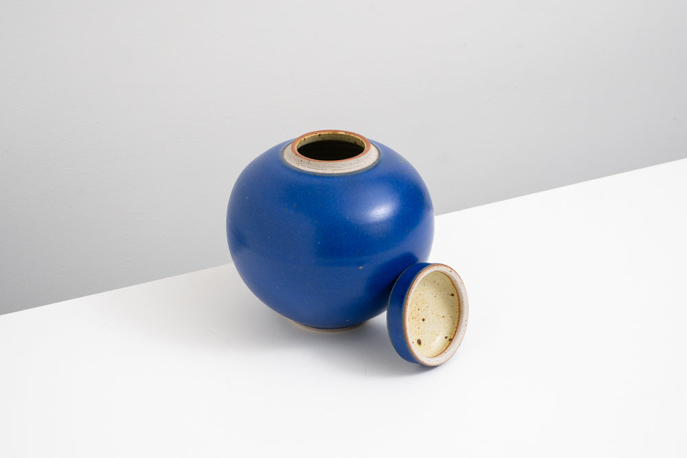 Lidded Sphere