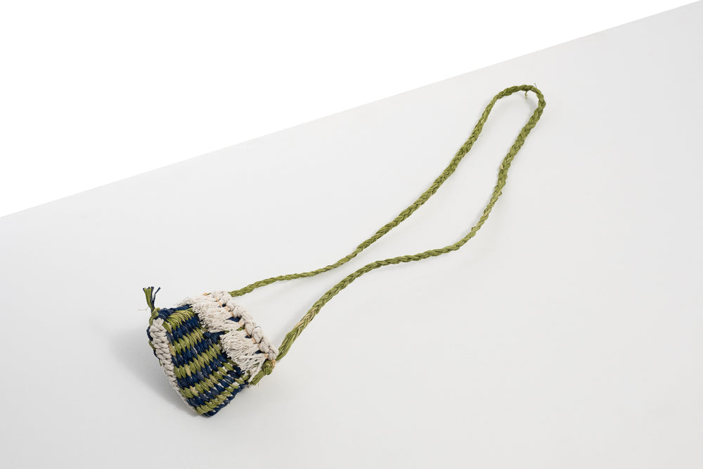 Mini Woven Dilly Bag