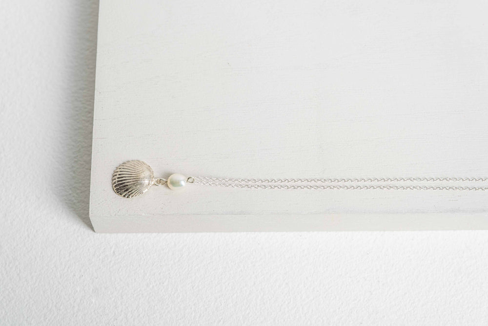Sterling Silver Shell Necklace with Pearl